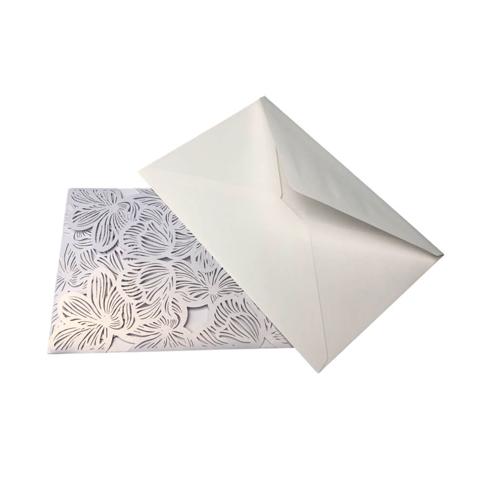 Invitație din hârtie pentru evenimente model floral 18x12,5cm - alb 2 - craftup.ro