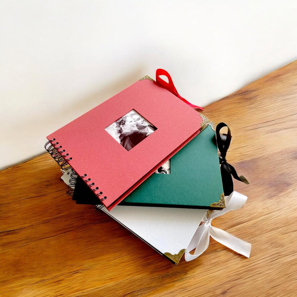 Album Foto Tip Scrapbook cu Spirală și Închidere Panglică - CraftUp