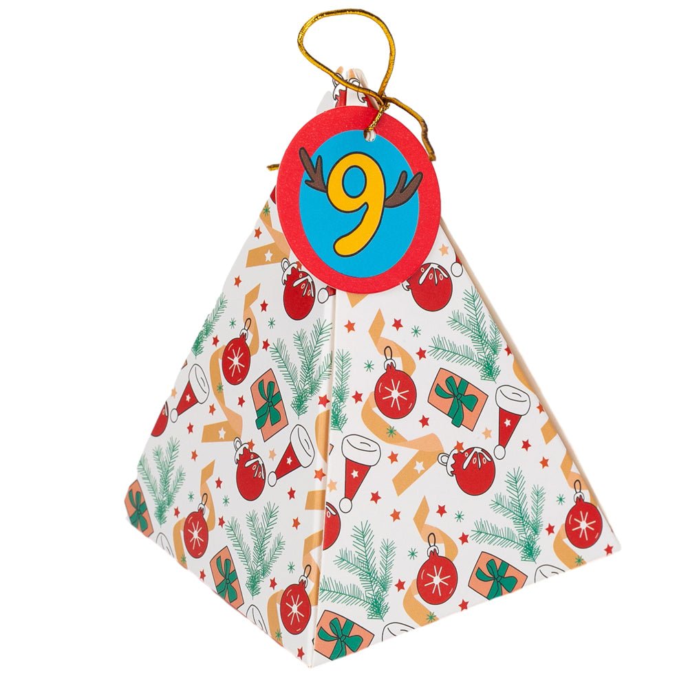 Cutie Crăciun triunghiulară - set 24 de modele diferite - CraftUp