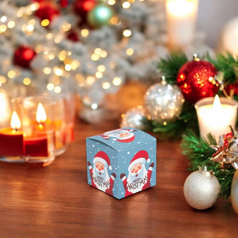 Set 24 cutii mici pătrate de Crăciun 6 modele diferite - multicolor - CraftUp