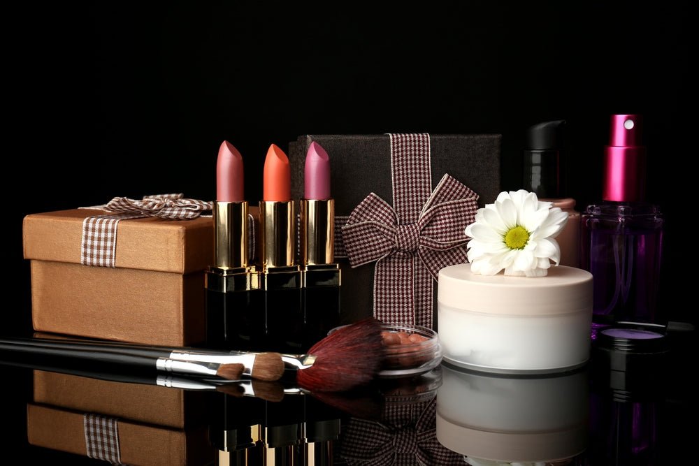 Idei de ambalare pentru produse cosmetice și seturi cadou - CraftUp