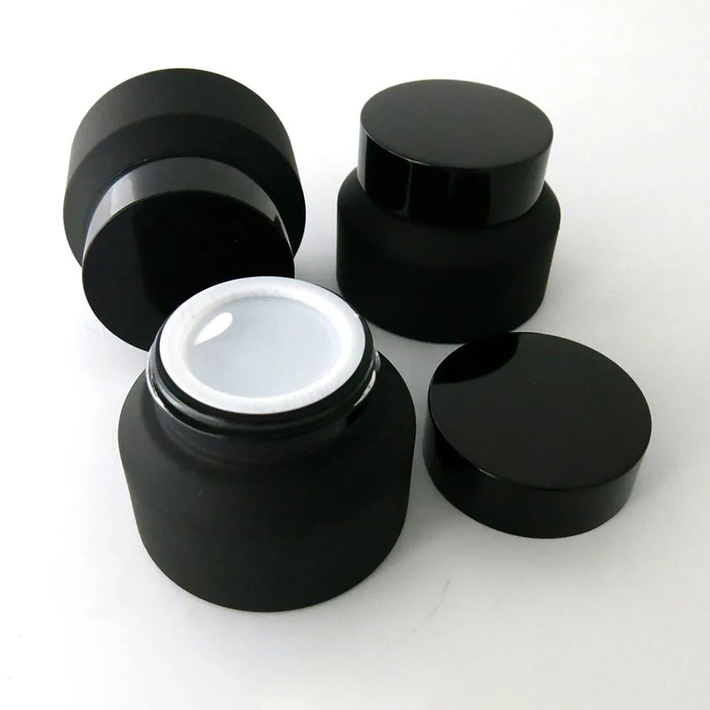 Borcan negru mat cu capac 100ml