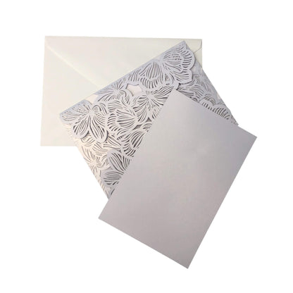Invitație din hârtie pentru evenimente model floral 18x12,5cm - alb (set 10 buc)