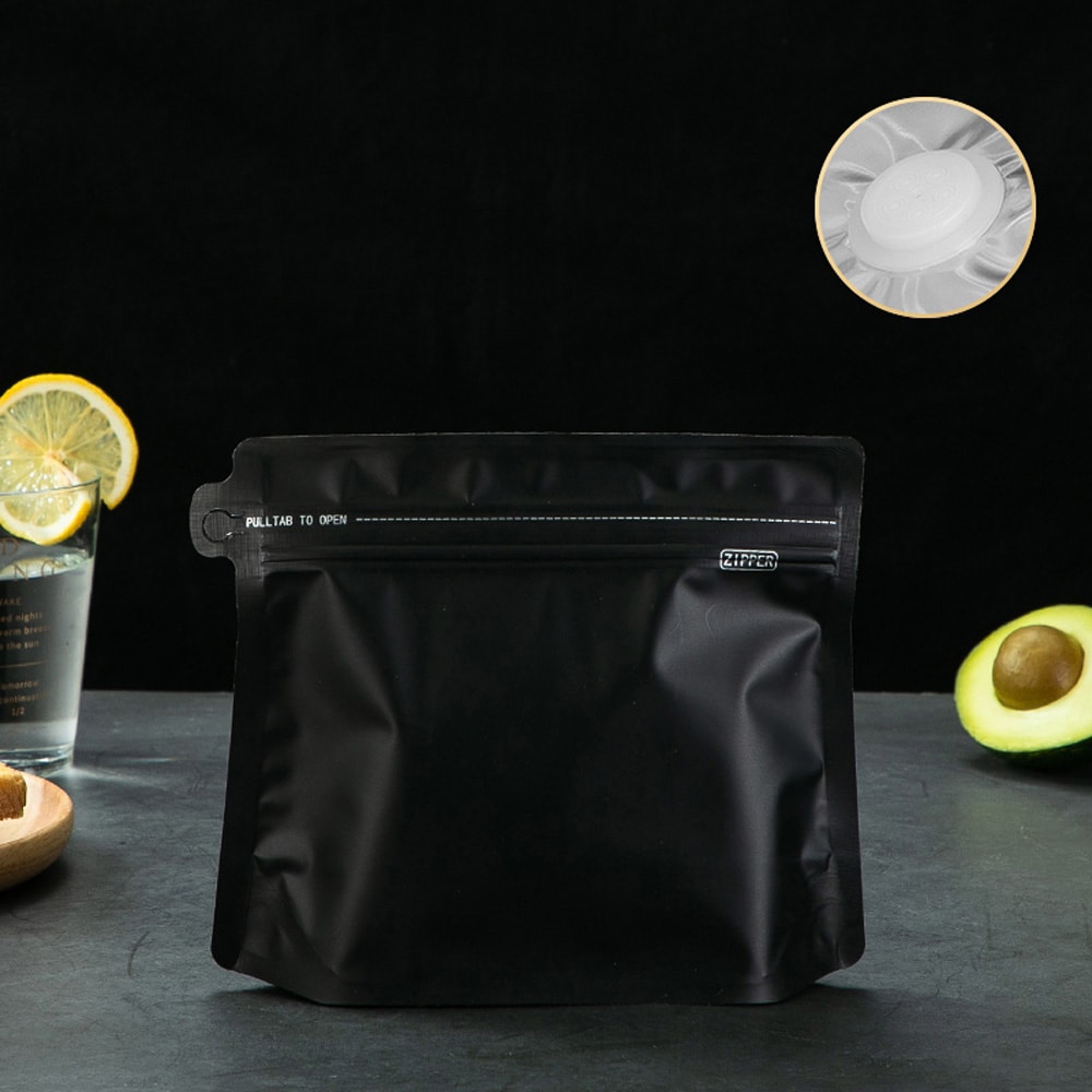 Pungi stand-up model pouch cu valvă și fermoar - negru (set 50 buc) 20x17+4cm 2 - craftup.ro