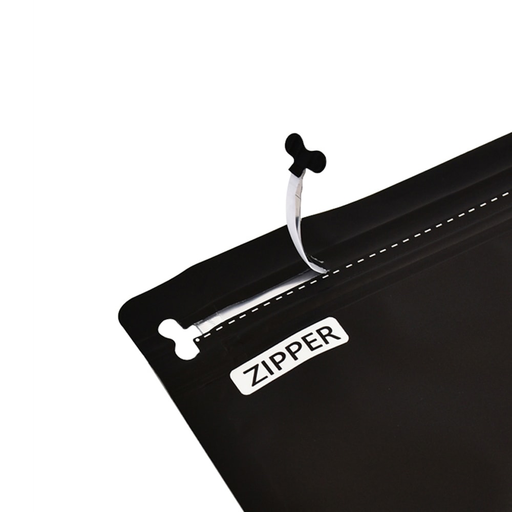 Pungi stand-up model pouch cu valvă și fermoar - negru (set 50 buc) 20x17+4cm 3 - craftup.ro