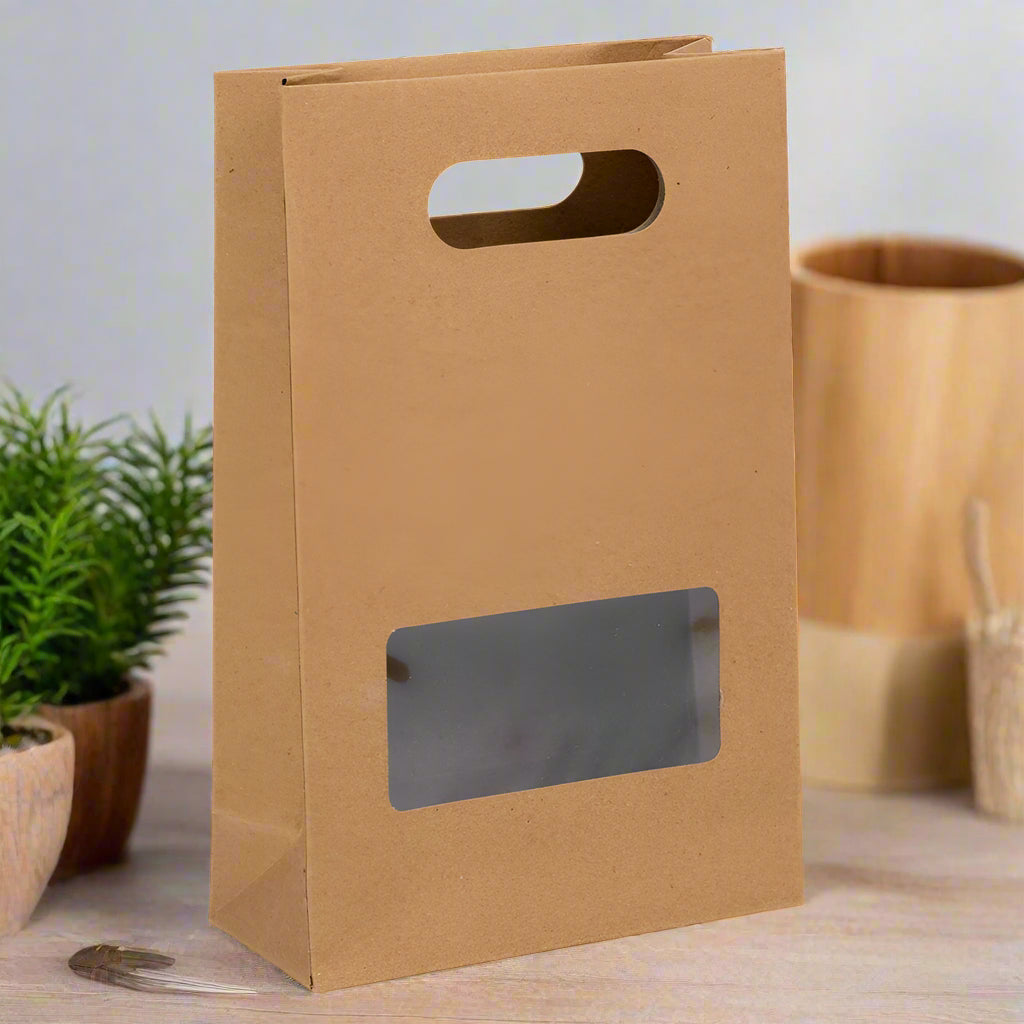 Sacoșâ hârtie cu mâner integrat și fereastră - kraft (set 12 buc) 30x20x8cm - 2 craftup.ro