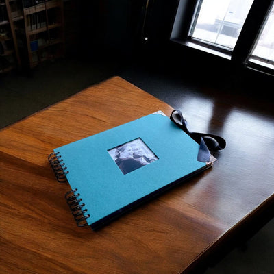 Album Foto Tip Scrapbook cu Spirală și Închidere Panglică - CraftUp