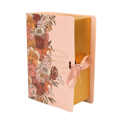 Cutie carte cu funda satinata si design floral - roz (set 50 buc) - CraftUp