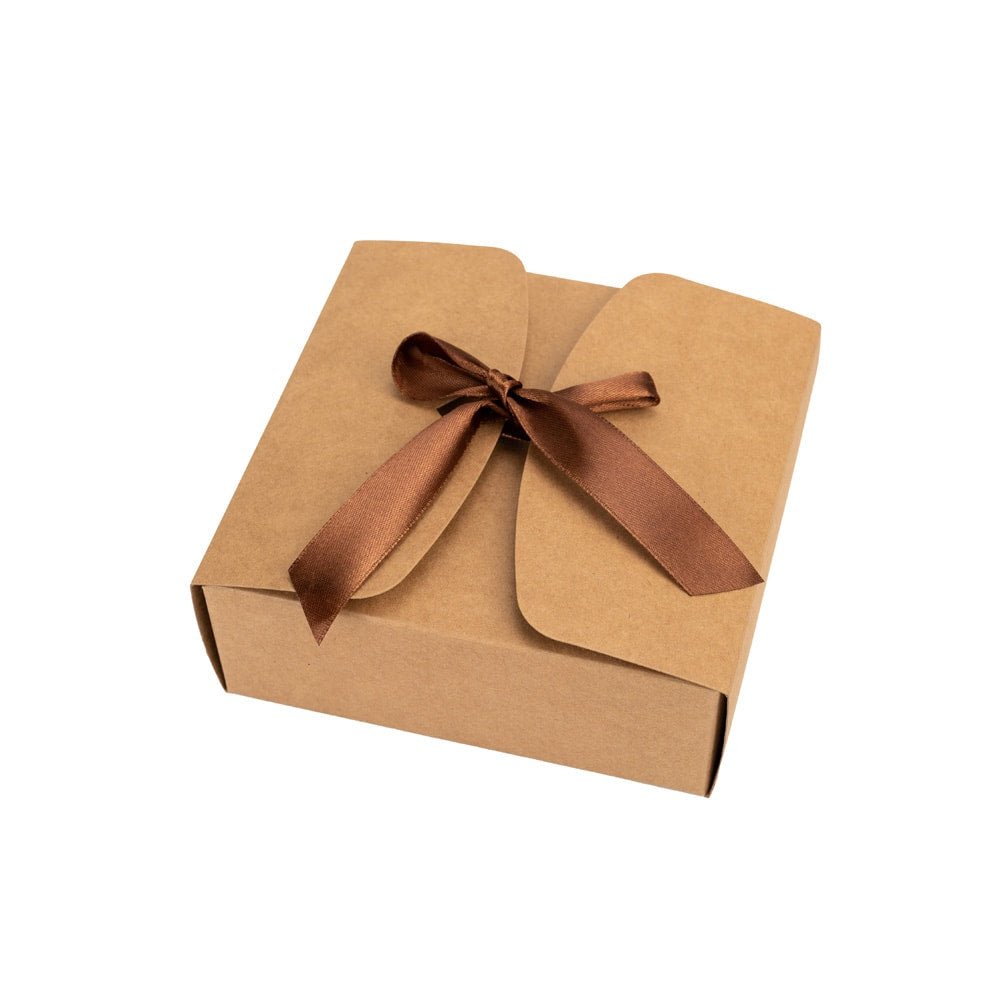 Cutie cu închidere arcuită și panglică satin - kraft (set 50 buc) - CraftUp