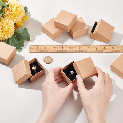 Cutie hârtie kraft pentru bijuterii cu suport negru în interior (set 10 buc) - CraftUp