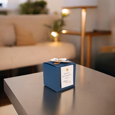 Cutie mică cu floare 3D și mesaj - albastru - alb (set 10 buc) - CraftUp