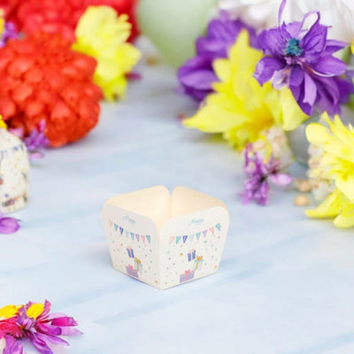 Cutie mică pătrată deschisă cu design - model 2 Happy Birthday (set 100 buc) - CraftUp