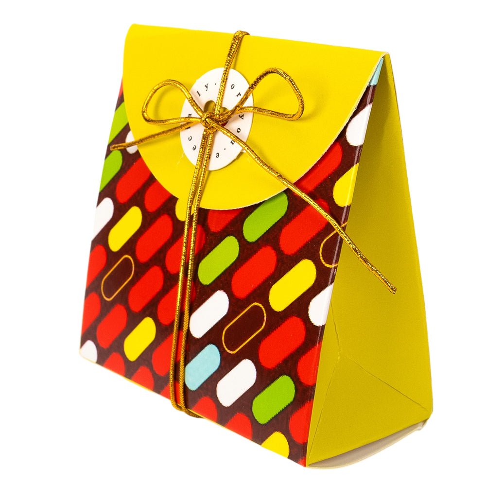 Cutii cadou cu fir auriu și etichetă - Mix 4 modele (set 12 buc) - CraftUp