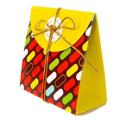 Cutii cadou cu fir auriu și etichetă - Mix 4 modele (set 12 buc) - CraftUp