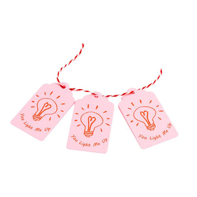Etichete dreptunghiulare cu șnur model You light me up - roz (set 50 buc) - CraftUp
