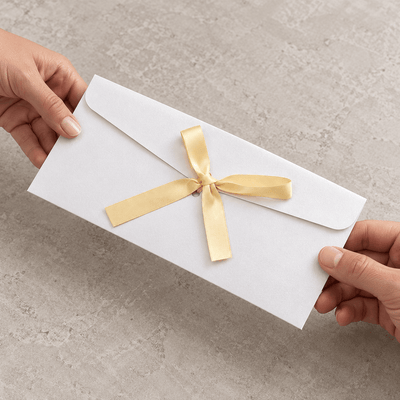 Plicuri sidefate cu fundiță din satin - alb (set 10 buc) - CraftUp
