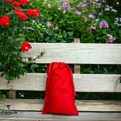 Săculeți non woven cu sfoară - roșu (set 50 buc) - CraftUp