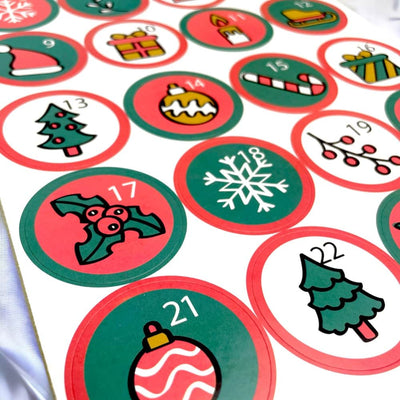 Set 10 foi x 24 stickere de Crăciun 4.5cm - model 4 - CraftUp