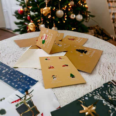 Set 6 felicitări de Crăciun cu sticker și plic - kraft 7x10.5cm - CraftUp