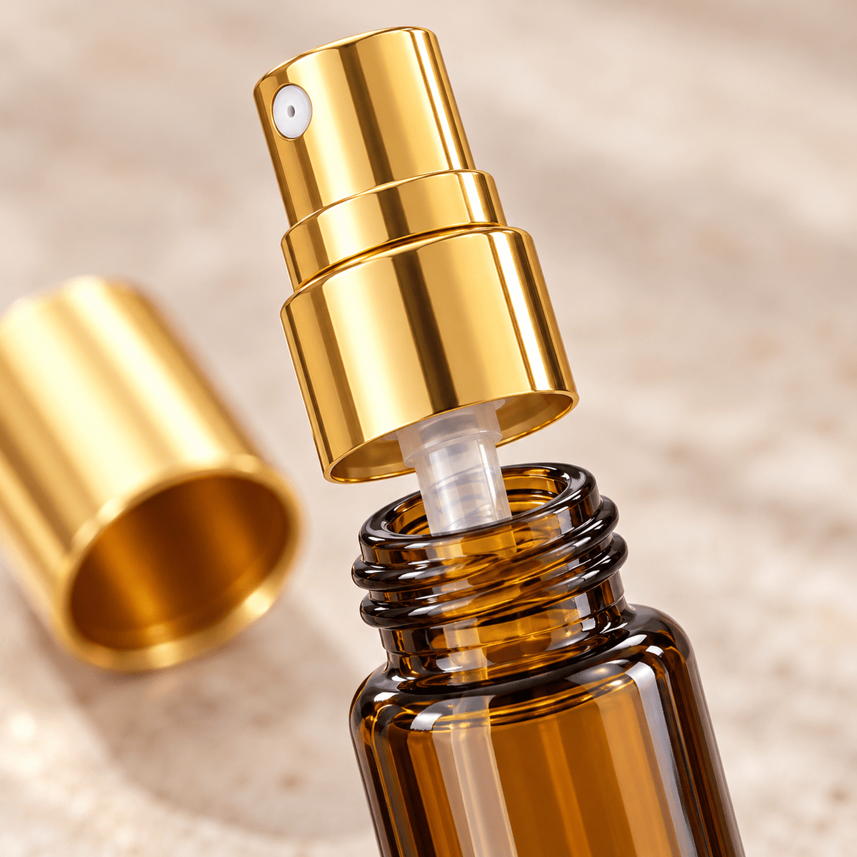 Sticluță ambră reutilizabilă cu spray și capac auriu 3 ml - CraftUp